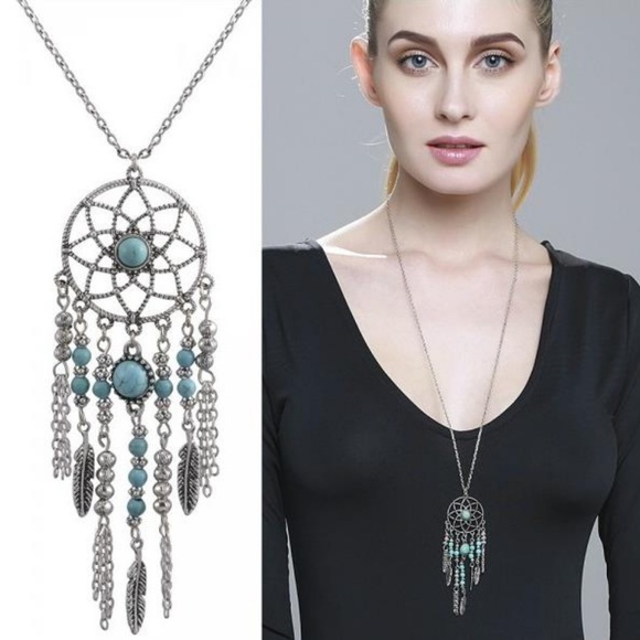 Jewelry - NEW turquoise dream catcher necklace